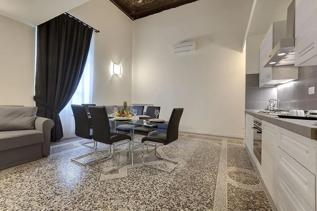 2016 Apartments Firenze