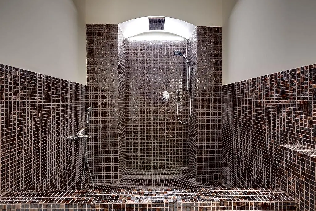 2016 Apartments Florence 0*,  Italy